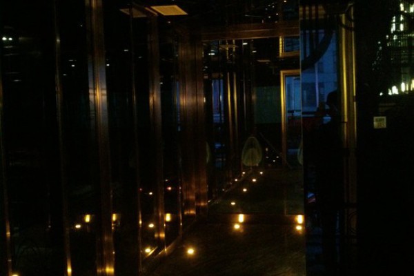 深圳张屋村夜休闲：养生之旅(深圳市张屋村)