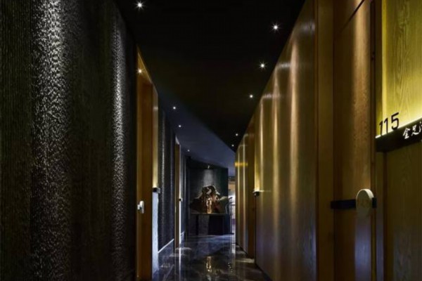 深圳大浪按摩美女，享受舒适养生时光(深圳大浪按摩小店)