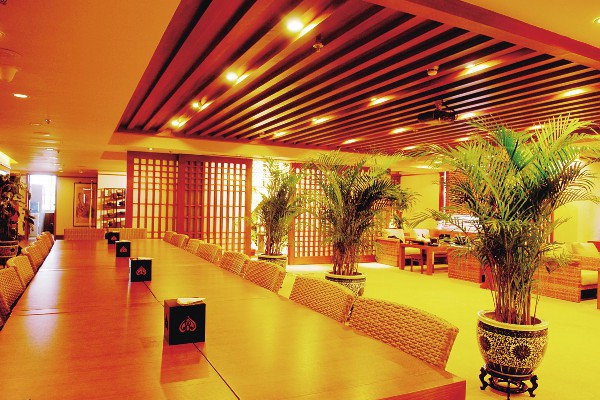 桑拿天堂深圳：全方位养生休闲体验(深圳的桑拿)